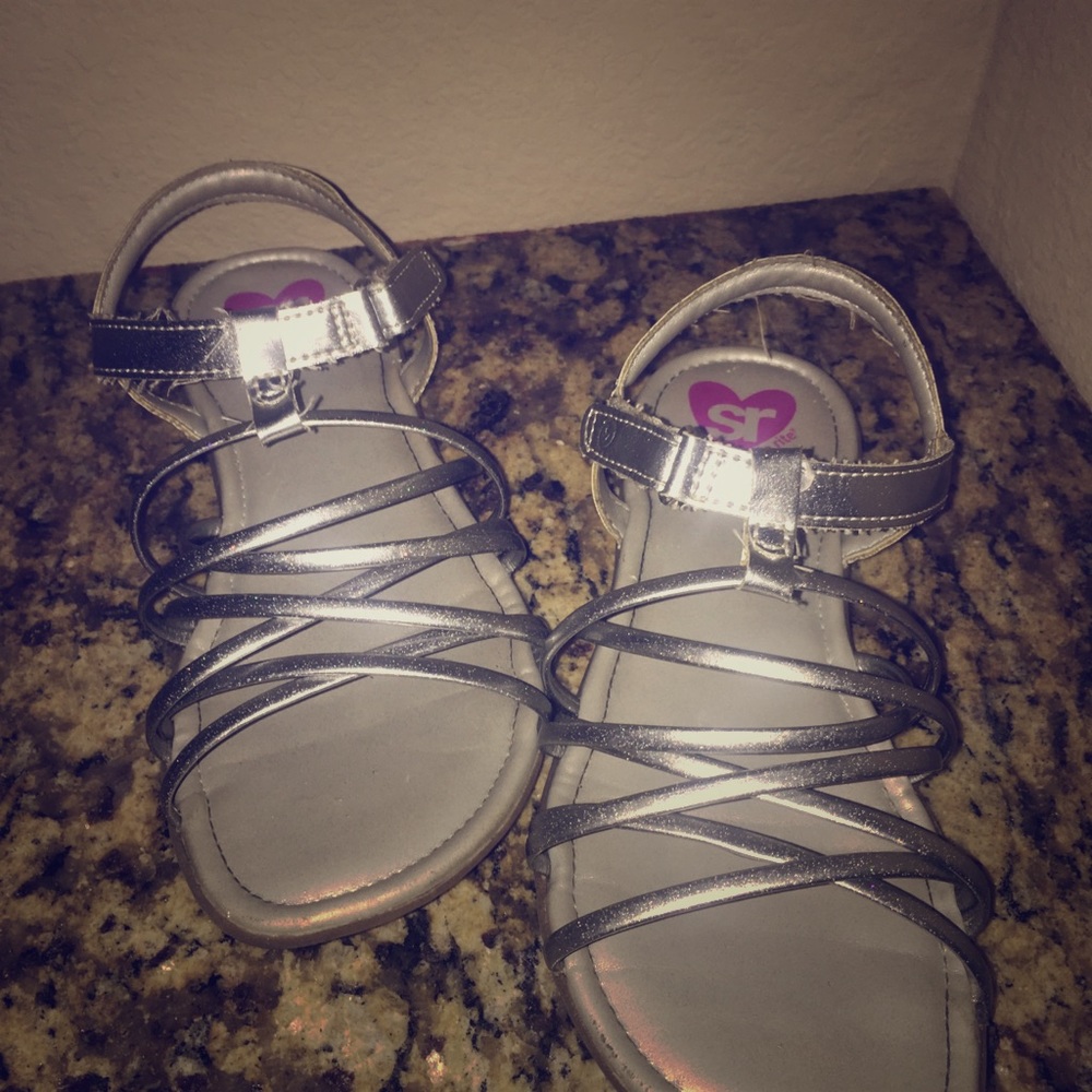 Stride Rite Girls Silver Sandal