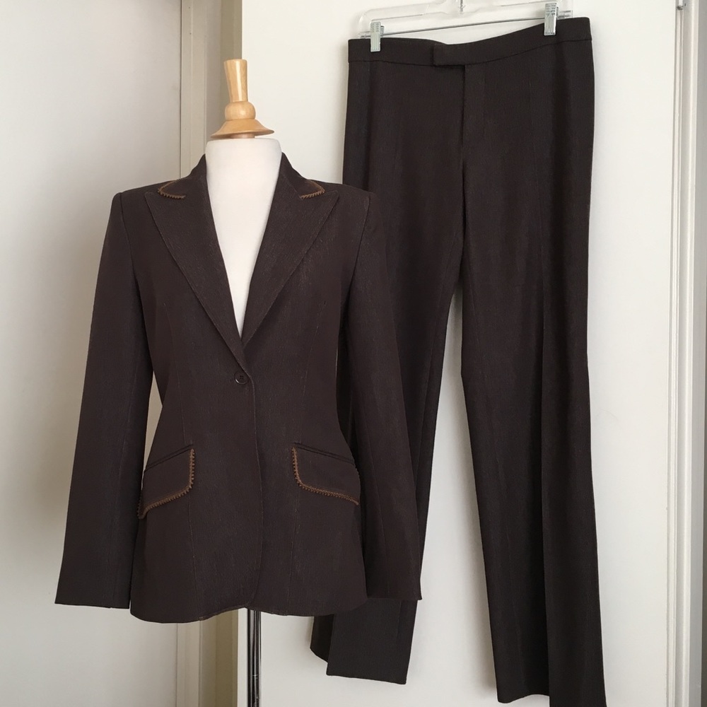 Vertigo Paris France Women Brown Suit Jacket and