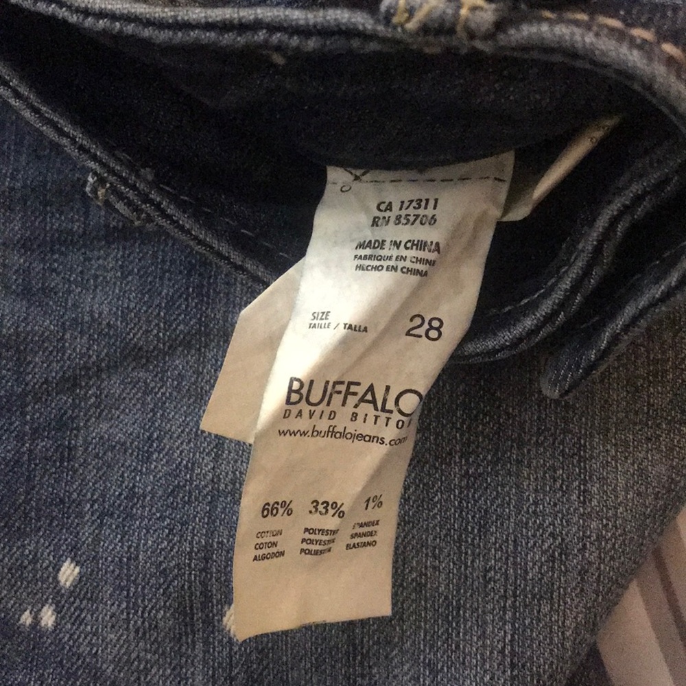 Jeans - Picture 3 of 4