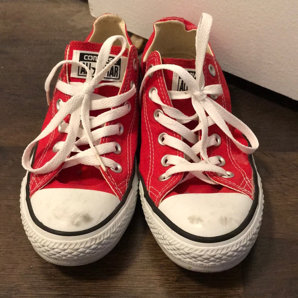 Red converse