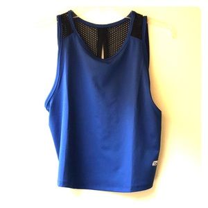 Crop top Workout shirt with mesh back
