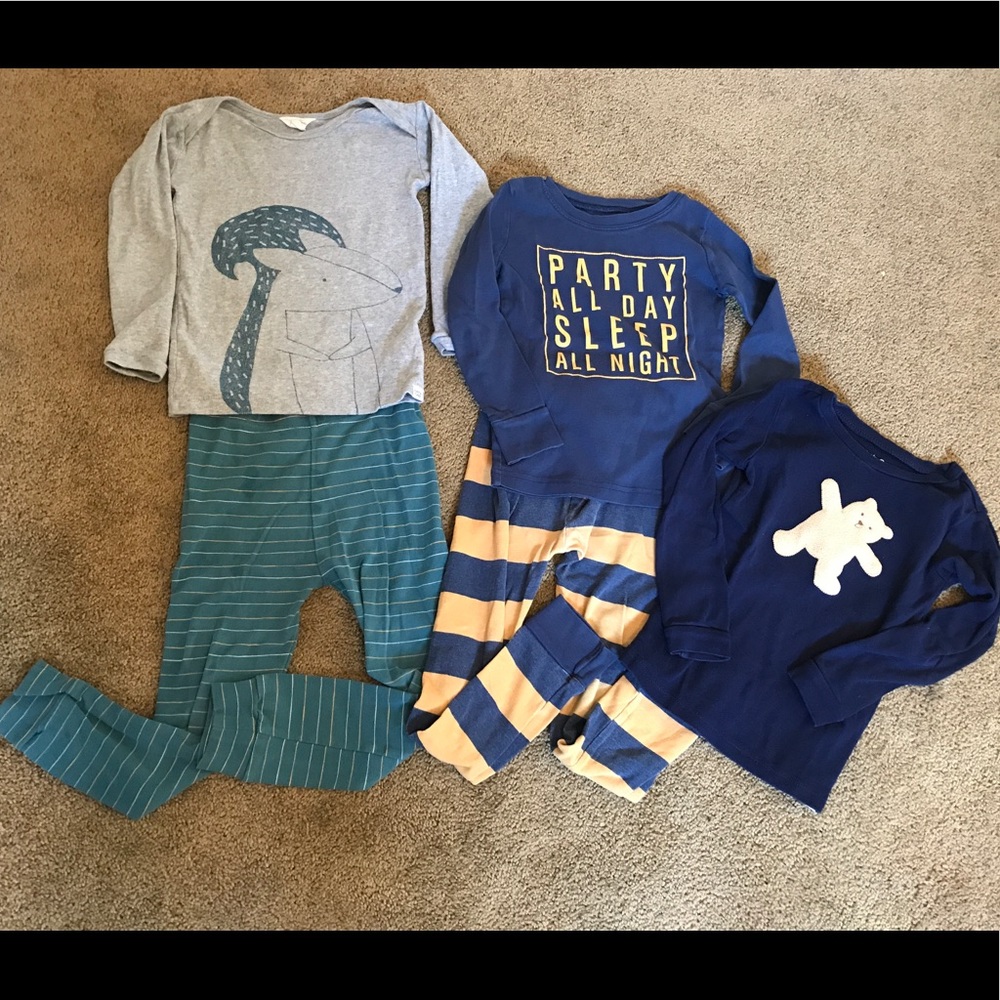 Gap/Old Navy pajama bundle, size 5 years