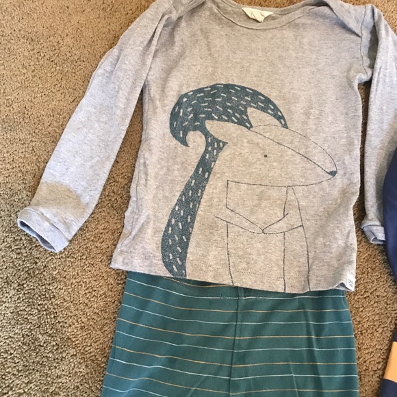 Gap/Old Navy pajama bundle, size 5 years - Picture 4 of 5