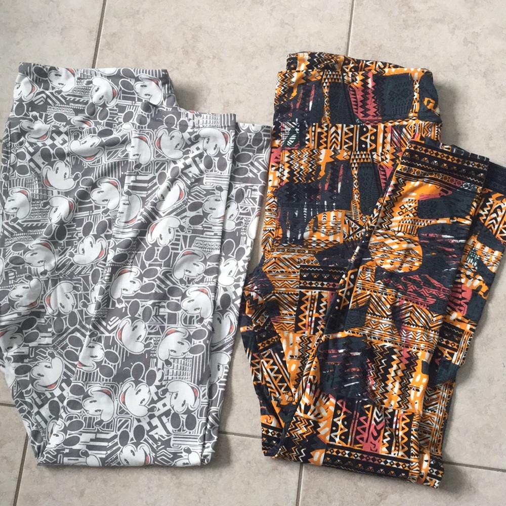 2 pairs LulaRoe Leggings TC (Disney!)