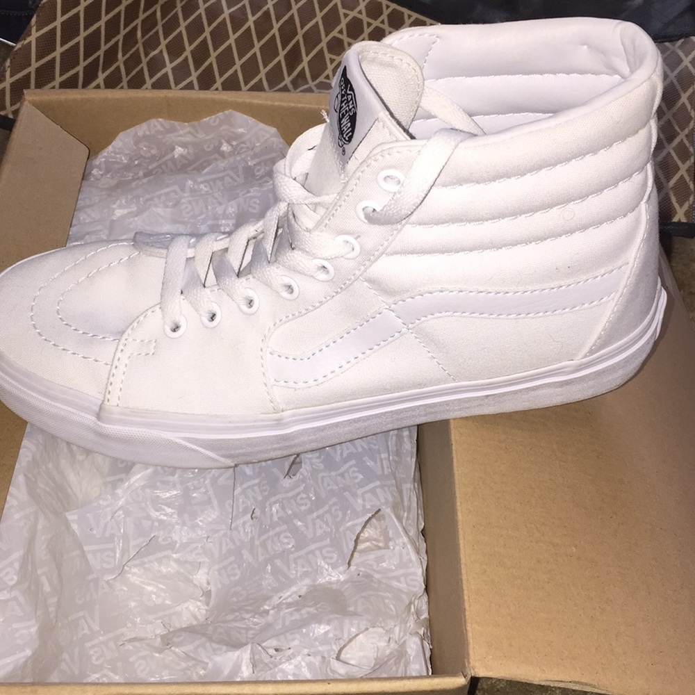 True white vans size