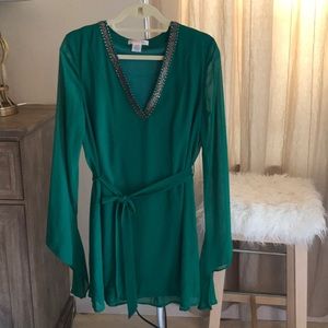 V-neck Green Chiffon Dress