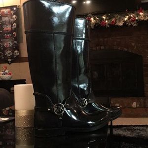 Michael Kors Boots w/ 2 pairs of boot socks