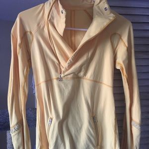 Lululemon pullover