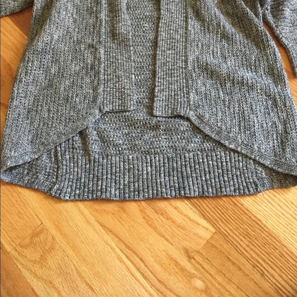 Banana Republic Cardigan - Picture 4 of 5