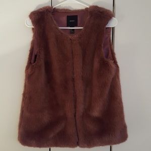 Forever 21 Faux Fur Vest