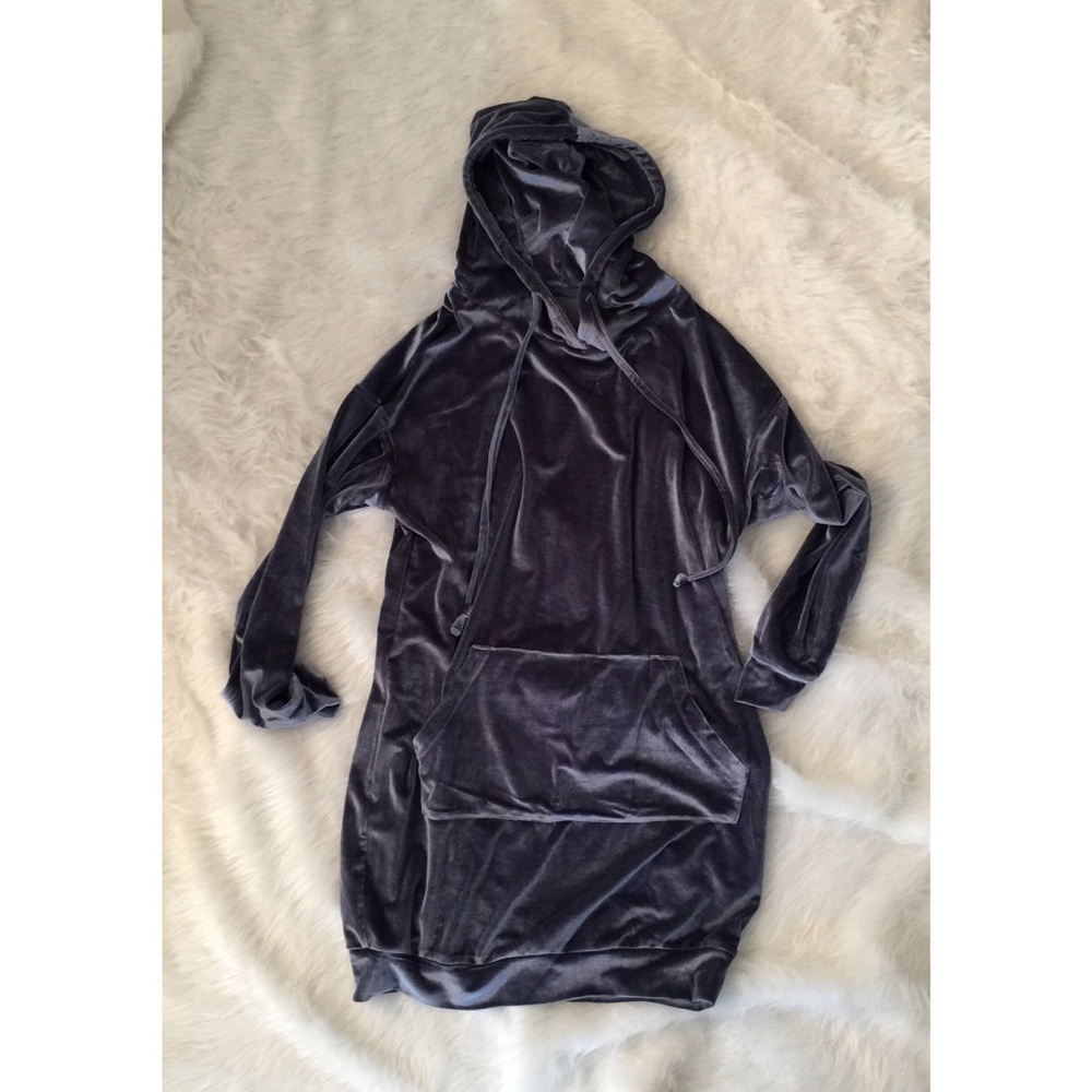 Velvet Hoodie Dress - Picture 3 of 4