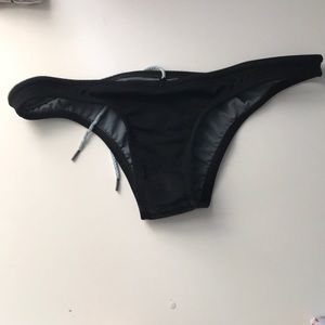 Black Jolyn Bottoms in Black