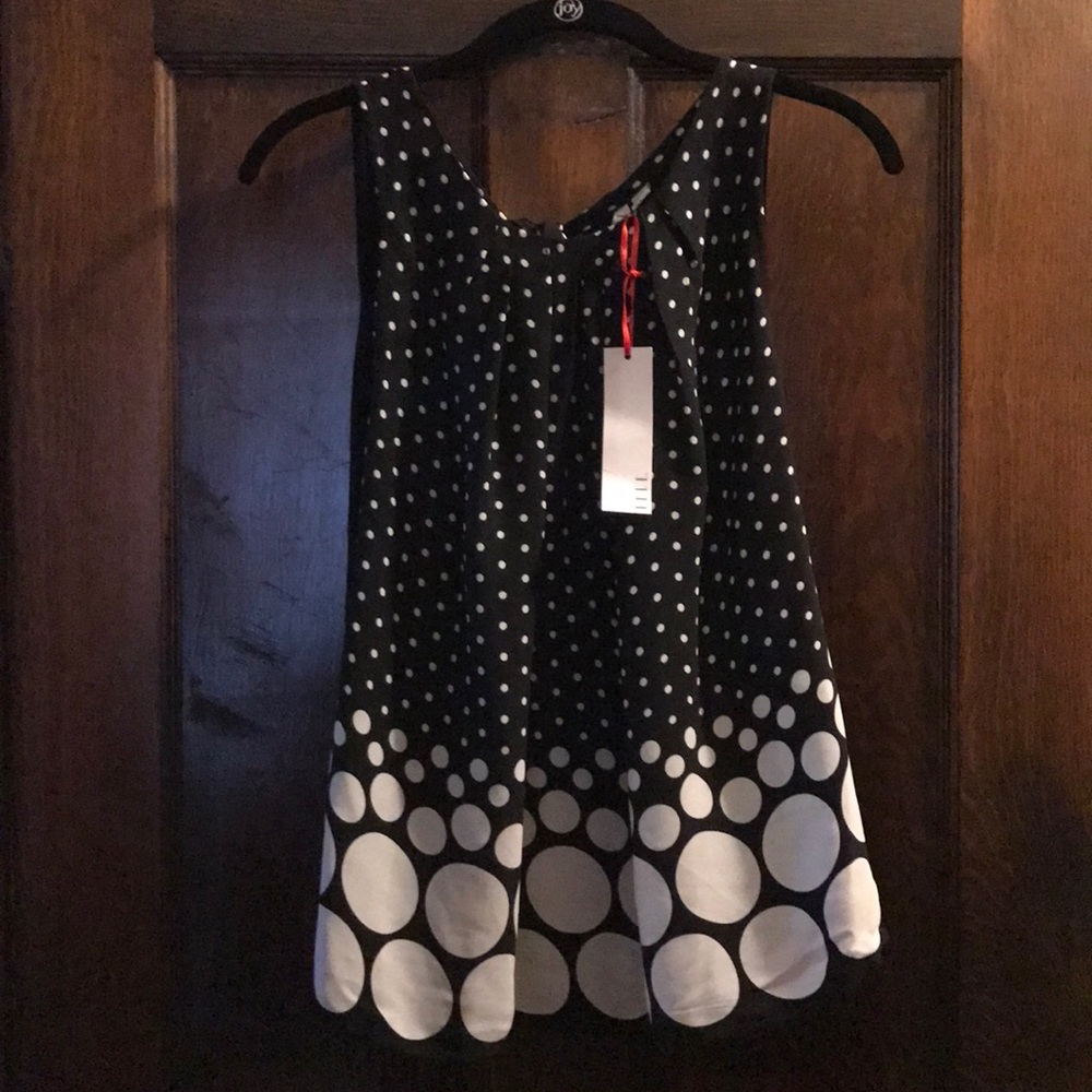 Elle tank pleated neck