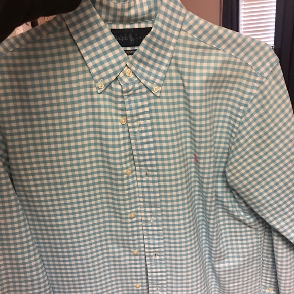 Polo button down medium - Picture 1 of 1