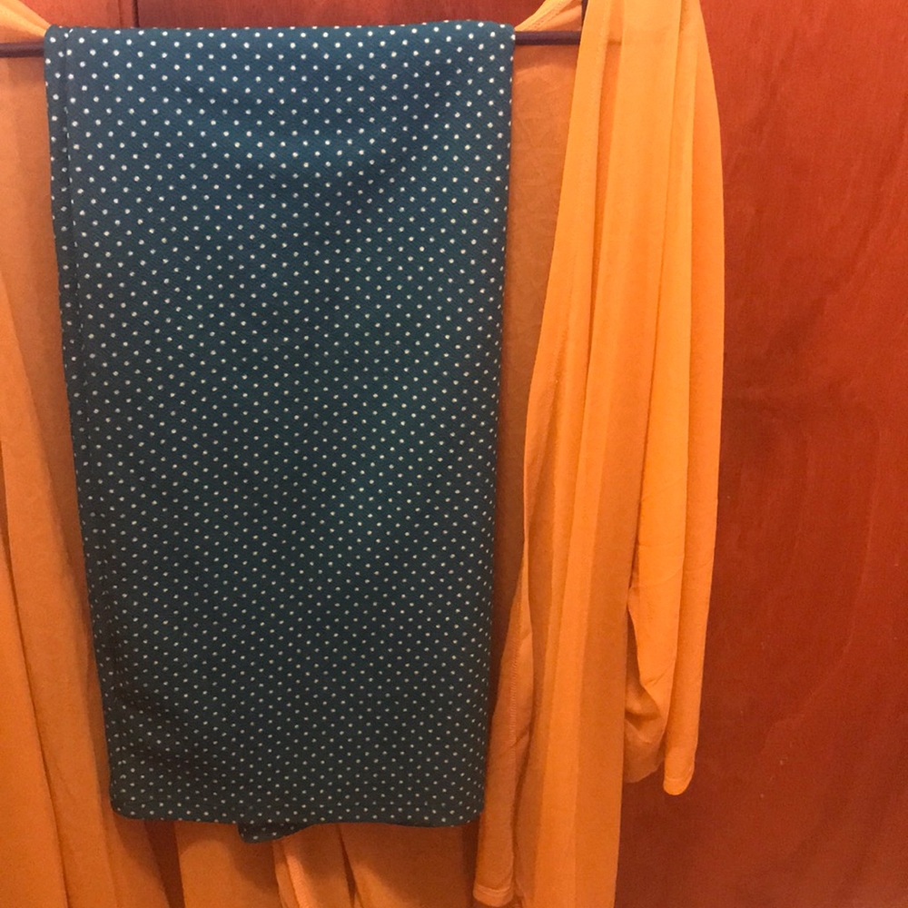 LOWEST! Green Cassie skirt with polka dots