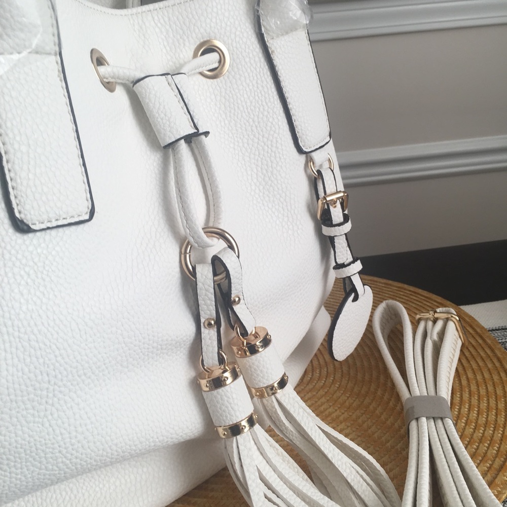 100% Vegan Leather Bucket Handbag