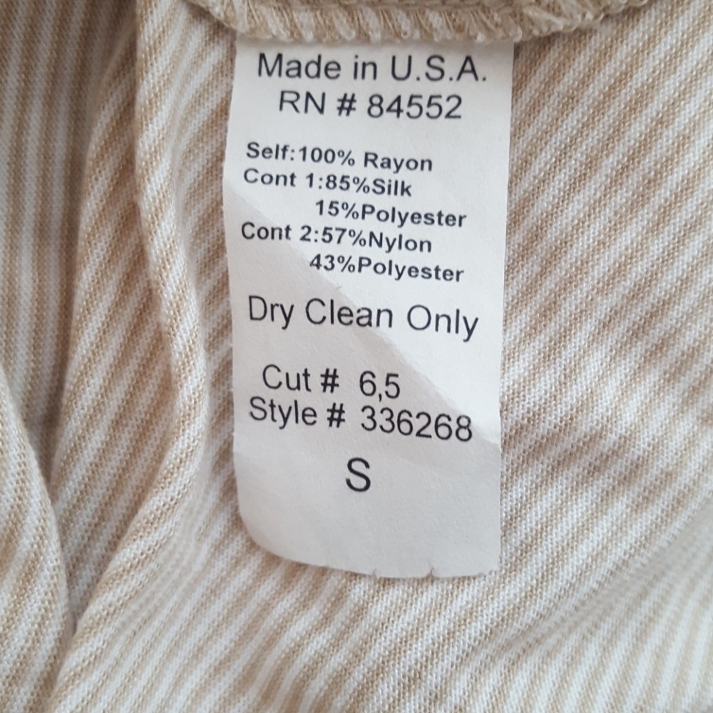 Left of Center rare silk tea dress - Picture 8 of 8