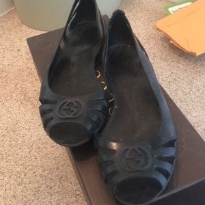 Used!! Gucci sandals