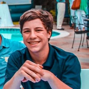 Meet your Posher, Ethan