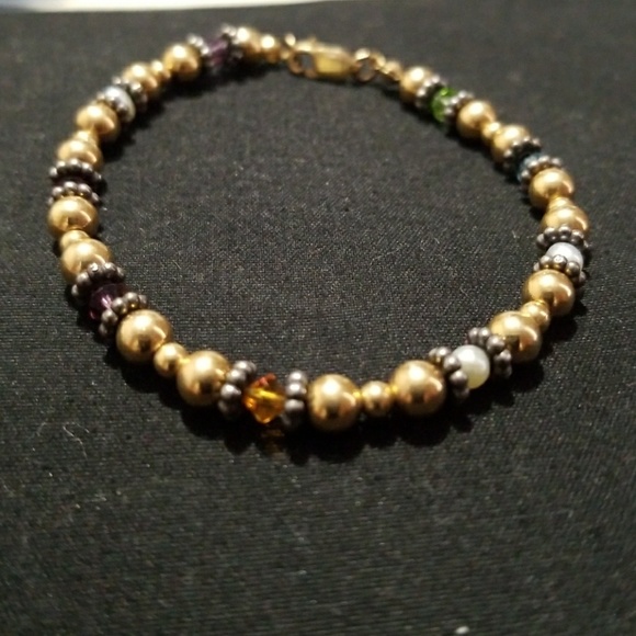 Costume Jewelry - Picture 2 of 6