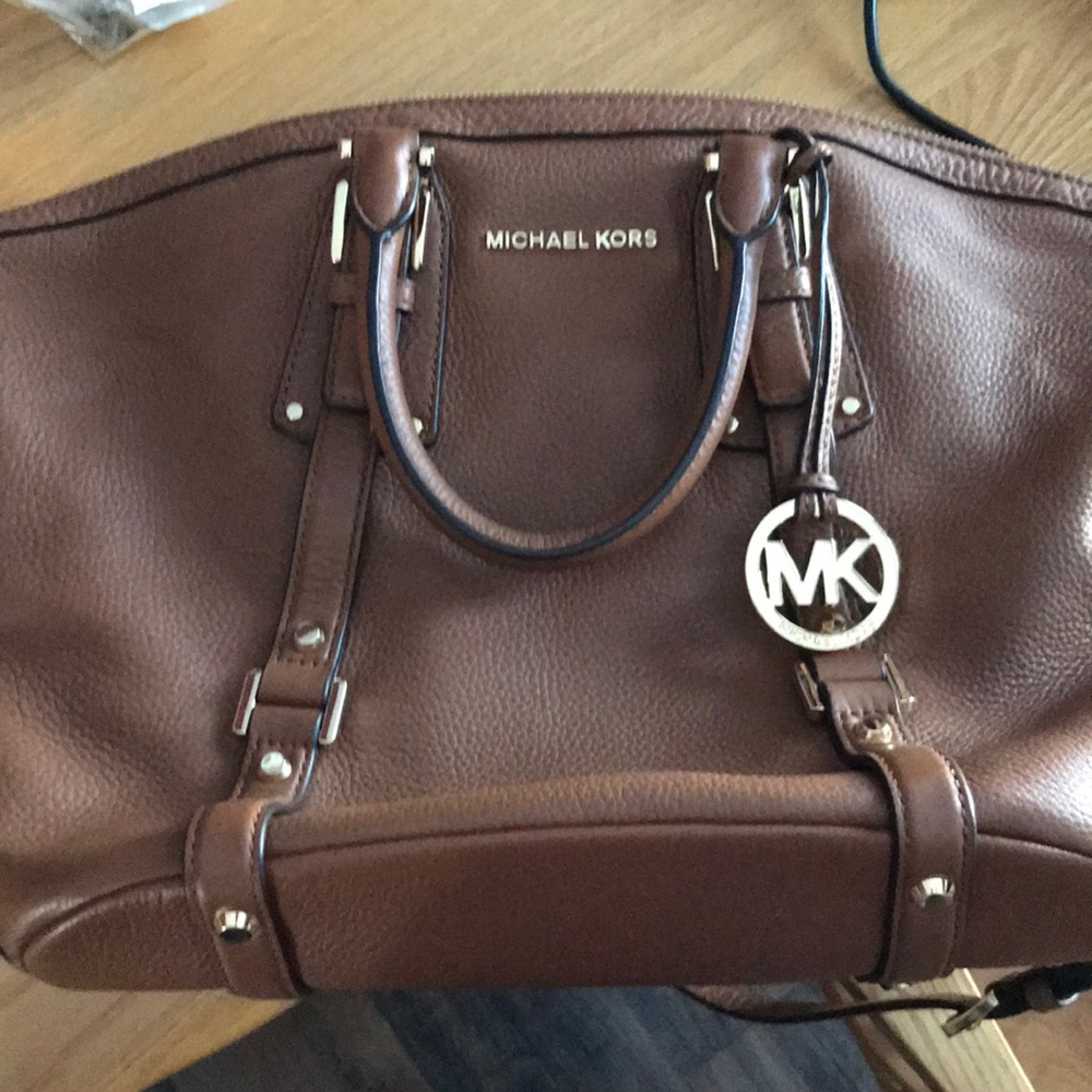 Michael Kors brown bag