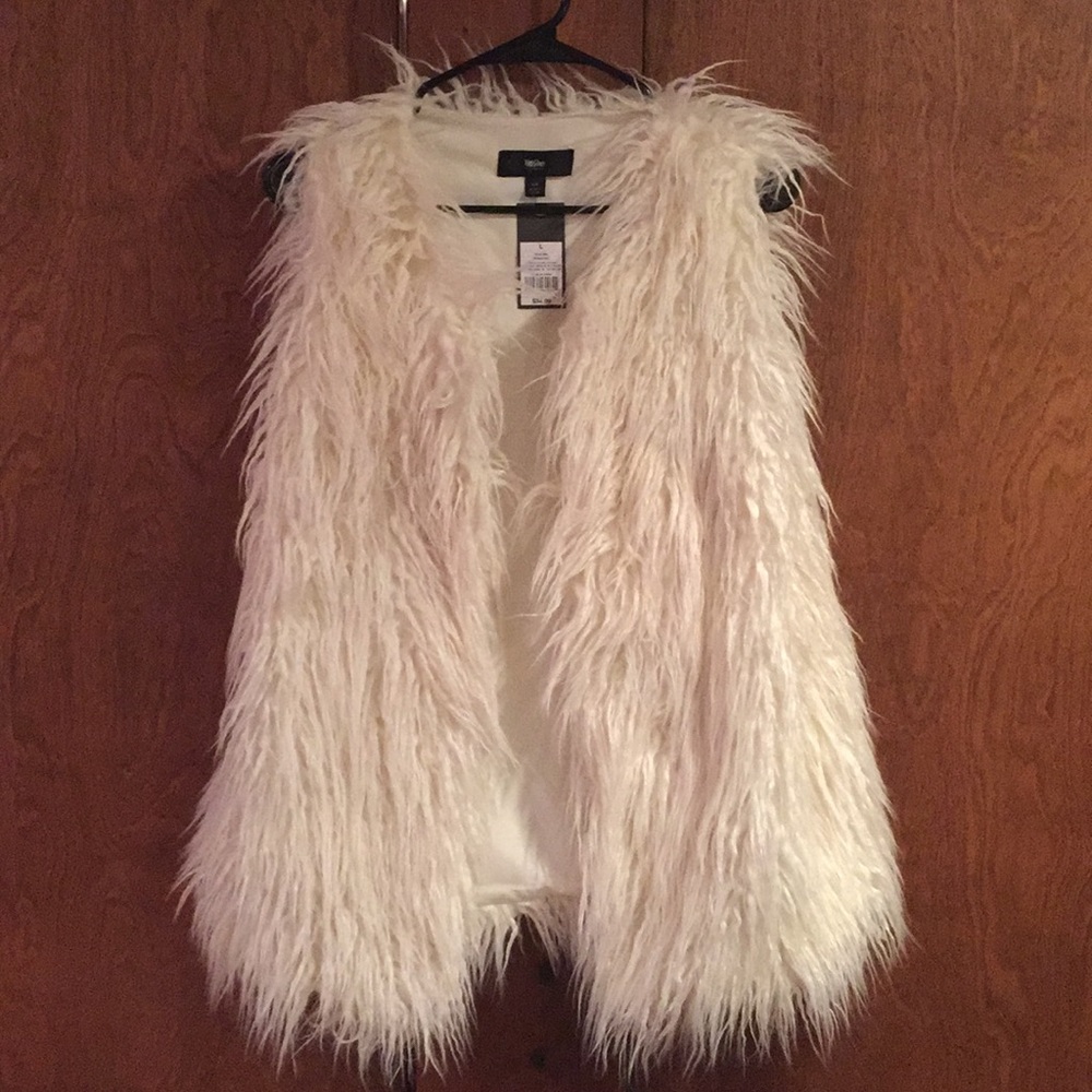 Fur vest