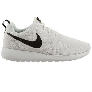 White and Black Nike Roshe One Fashion Sneakers