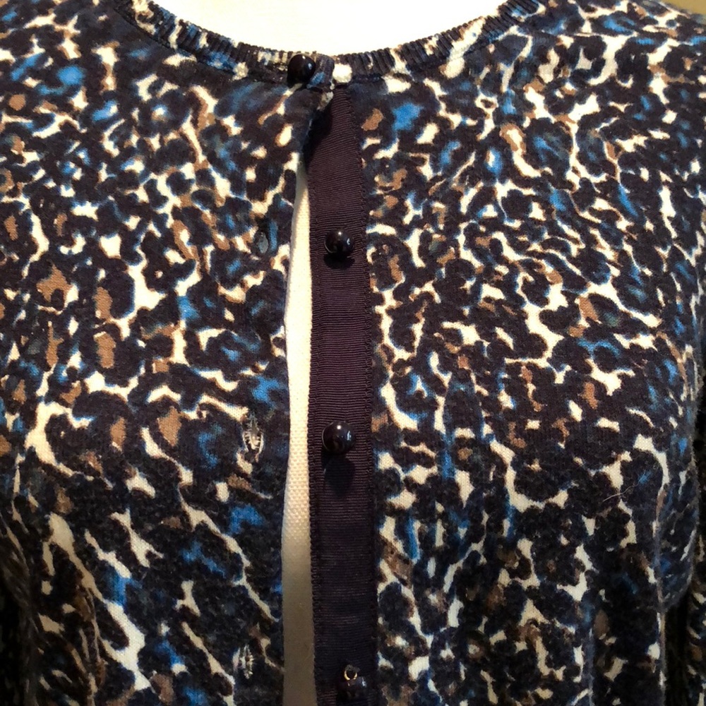 Sweater - Picture 2 of 3