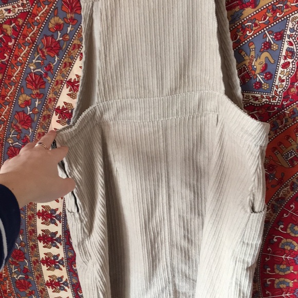 Cream Overall Dress - Picture 3 of 3