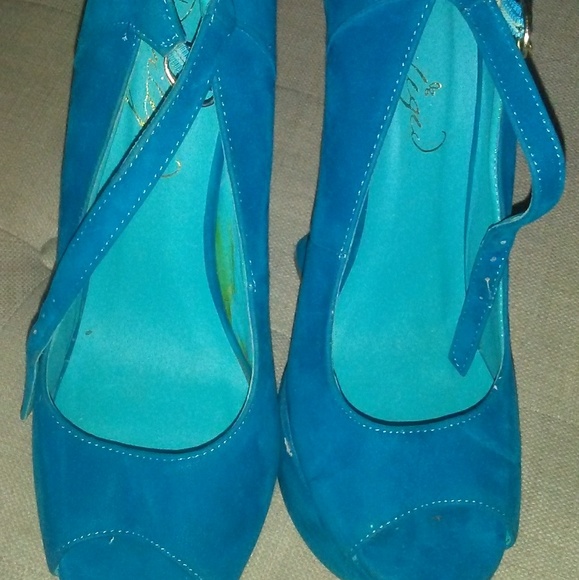 Women suede platform wedges - Picture 2 of 4