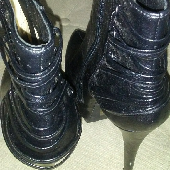 Women's platform ankle boots - Picture 3 of 3