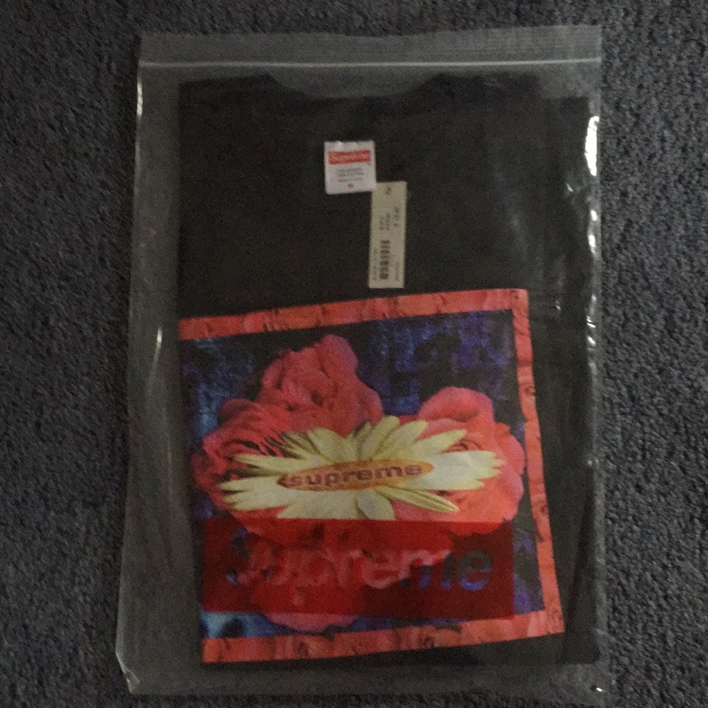 Supreme bloom longsleeve tee f/w 17 week 2