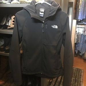 💯% Authentic North Face Womens jacket - SMALL