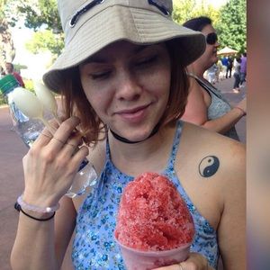 Meet your Posher, Keyla