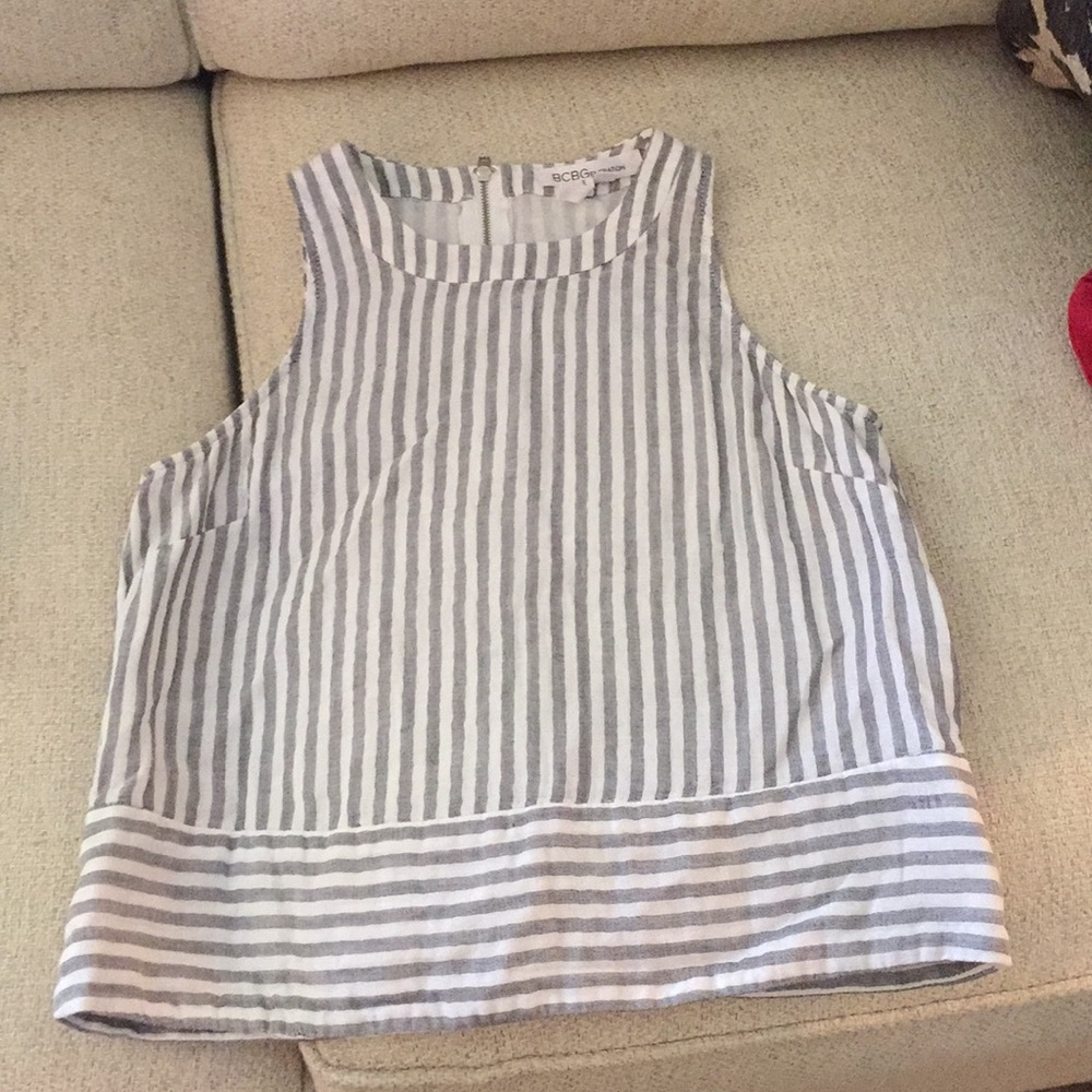 Bcbg generation top! Cutest fit. Worn once