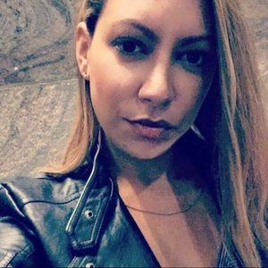 Meet your Posher, Clarinda