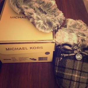 Plaid (grey and black) Michael Kors slippers