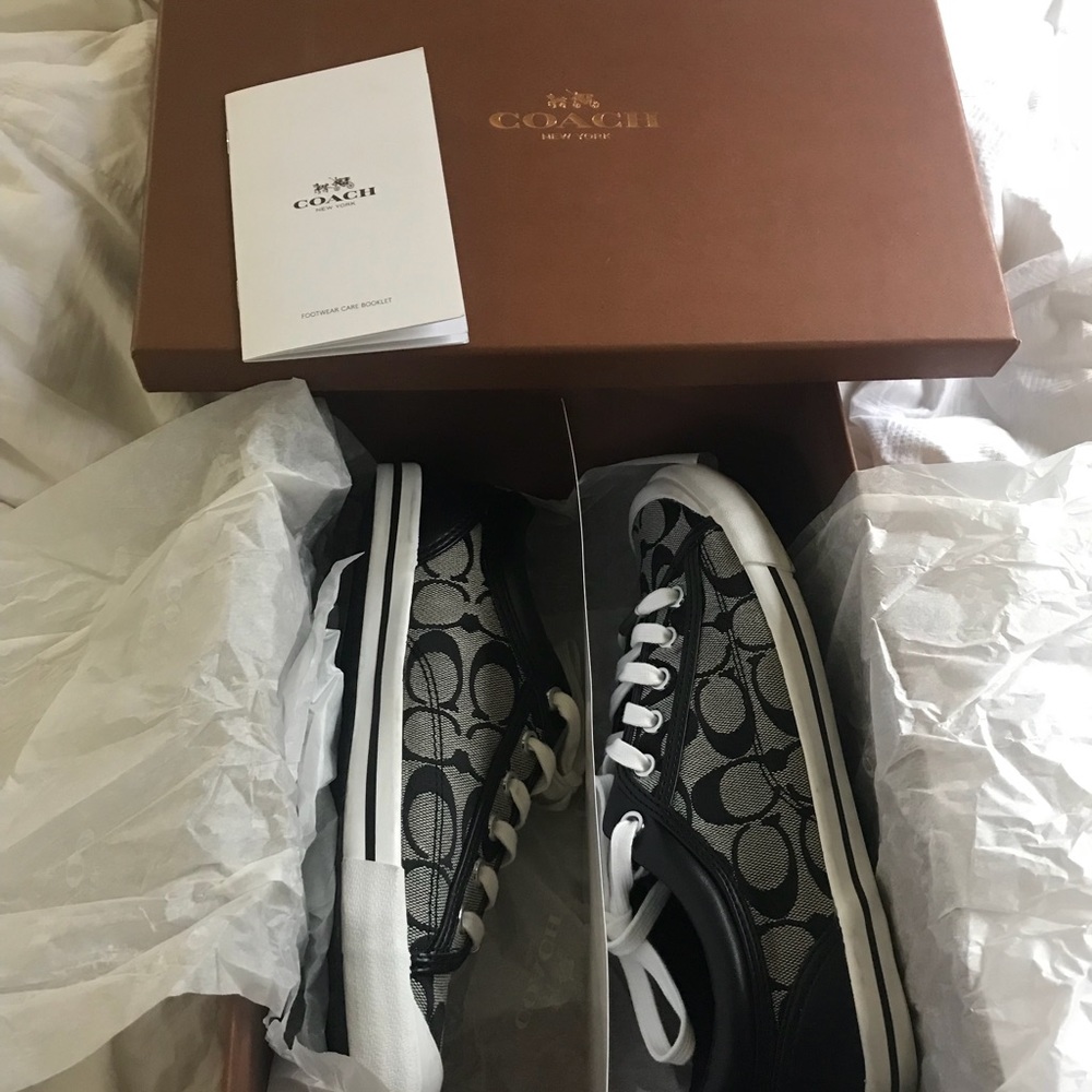 Coach Francesca Sneakers - Authentic!