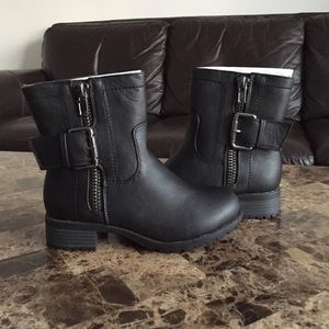 Distressed Lug Sole Buckle Ankle Combat Booties
