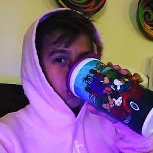 Meet your Posher, Kaden