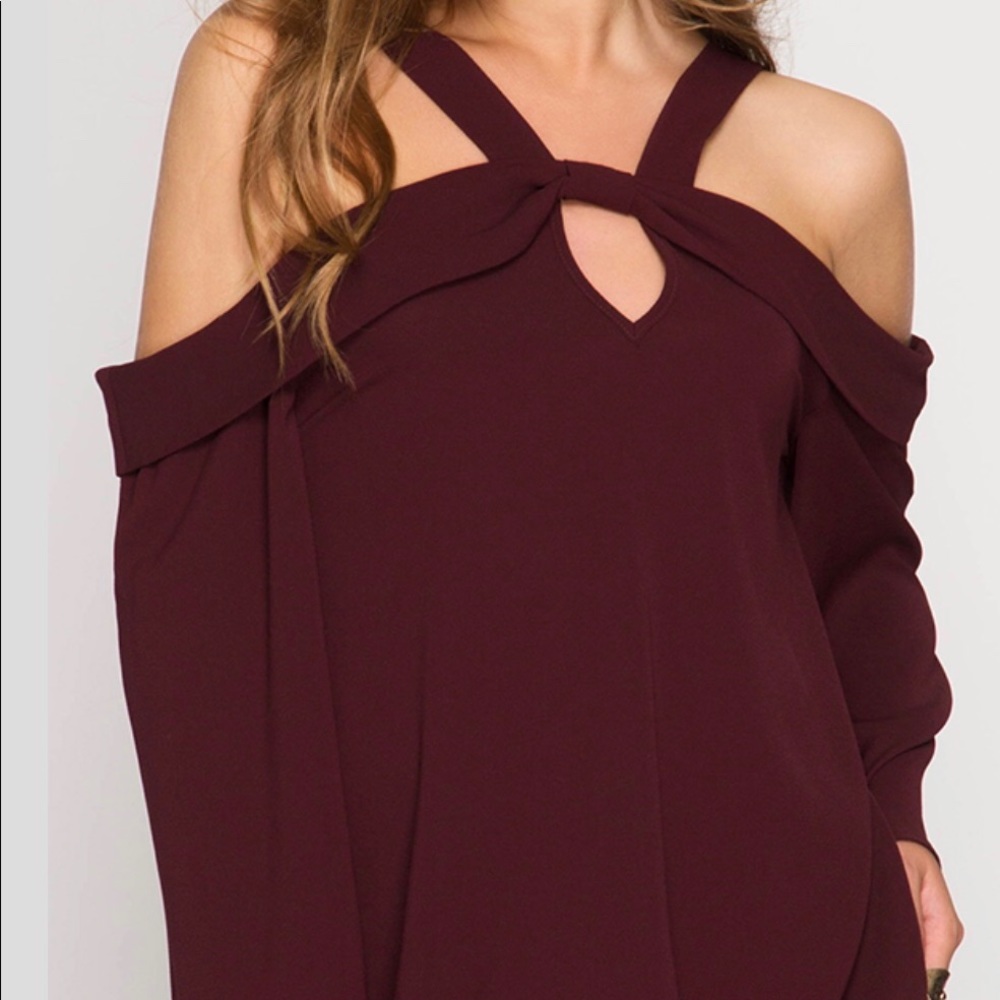 Cold shoulder top—perfect for the holidays!!