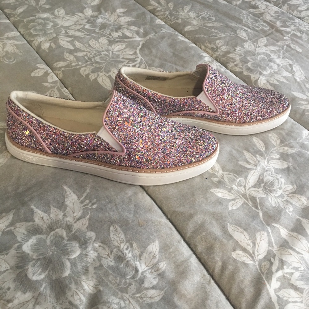 Wonderful ugg glitter shoes