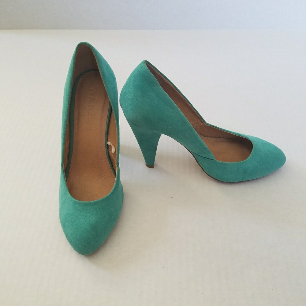Mint Green Pumps