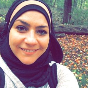 Meet your Posher, Nisreen