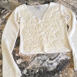 Lady’s sweater