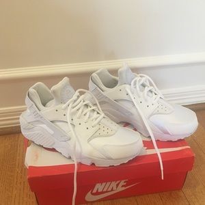 Nike Air Huarache Run - Women's NIB