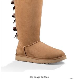 Excellent condition Bailey Bow Uggs