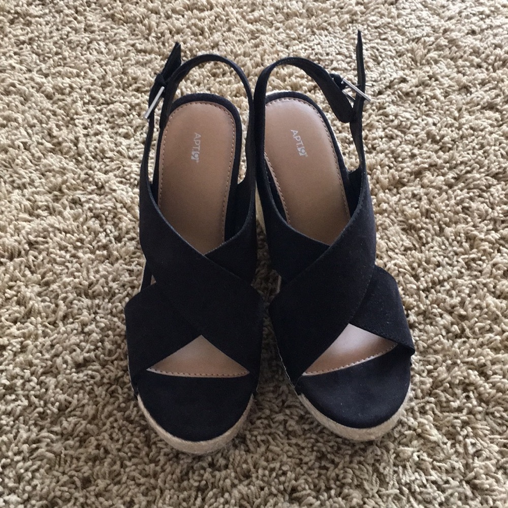 Apt. 9 Wedges