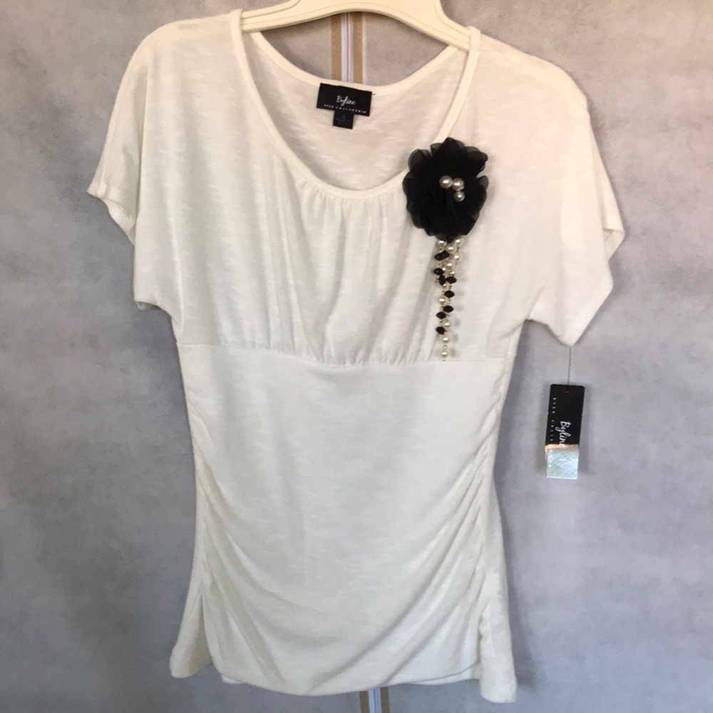 🐼✨womens short sleeved top, size M