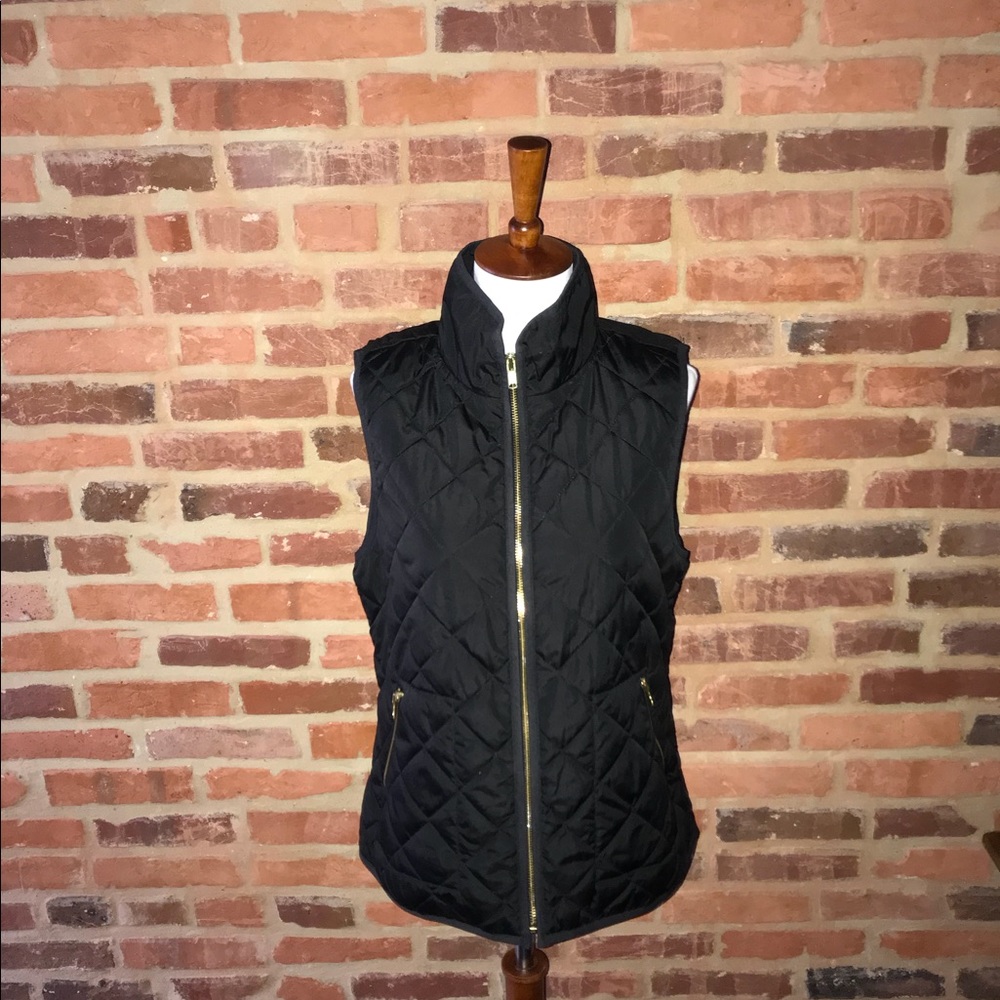Old Navy Lightweight Quilted Vest